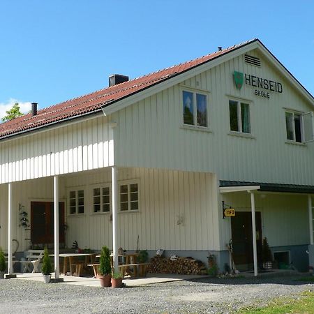 Apartamento Henseid Skole Hennseid Exterior foto