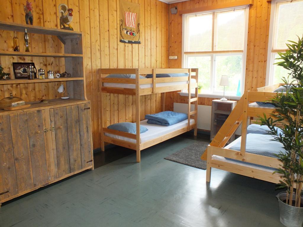 Apartamento Henseid Skole Hennseid Exterior foto