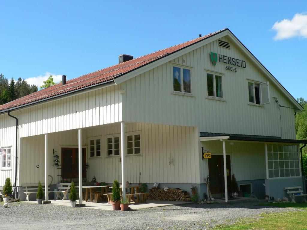 Apartamento Henseid Skole Hennseid Exterior foto